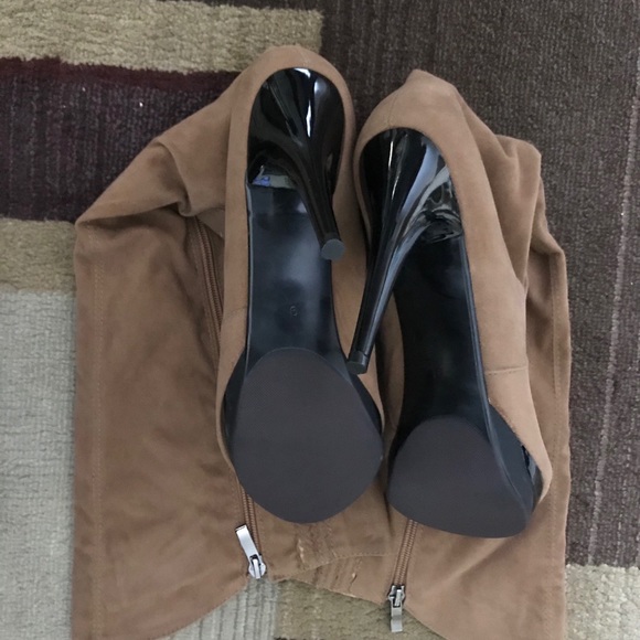 NWOT❣️Cathy Jean Suede Knee High Boots - Picture 3 of 4